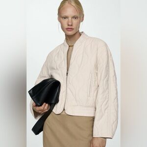 Mango Quilted Bomber Jacket Round neckline Long sleeves Side pockets NWT size M